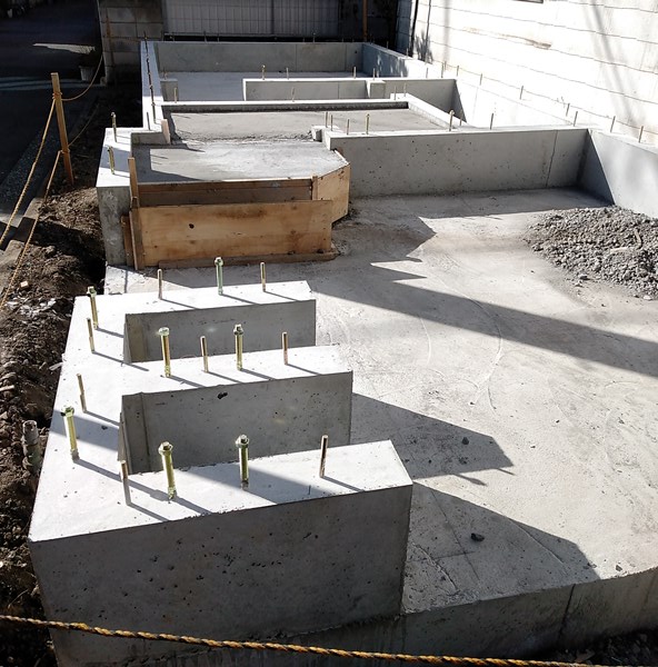 文京区Kt邸　基礎工事完了・屋外での防蟻及び、給排水設備工事